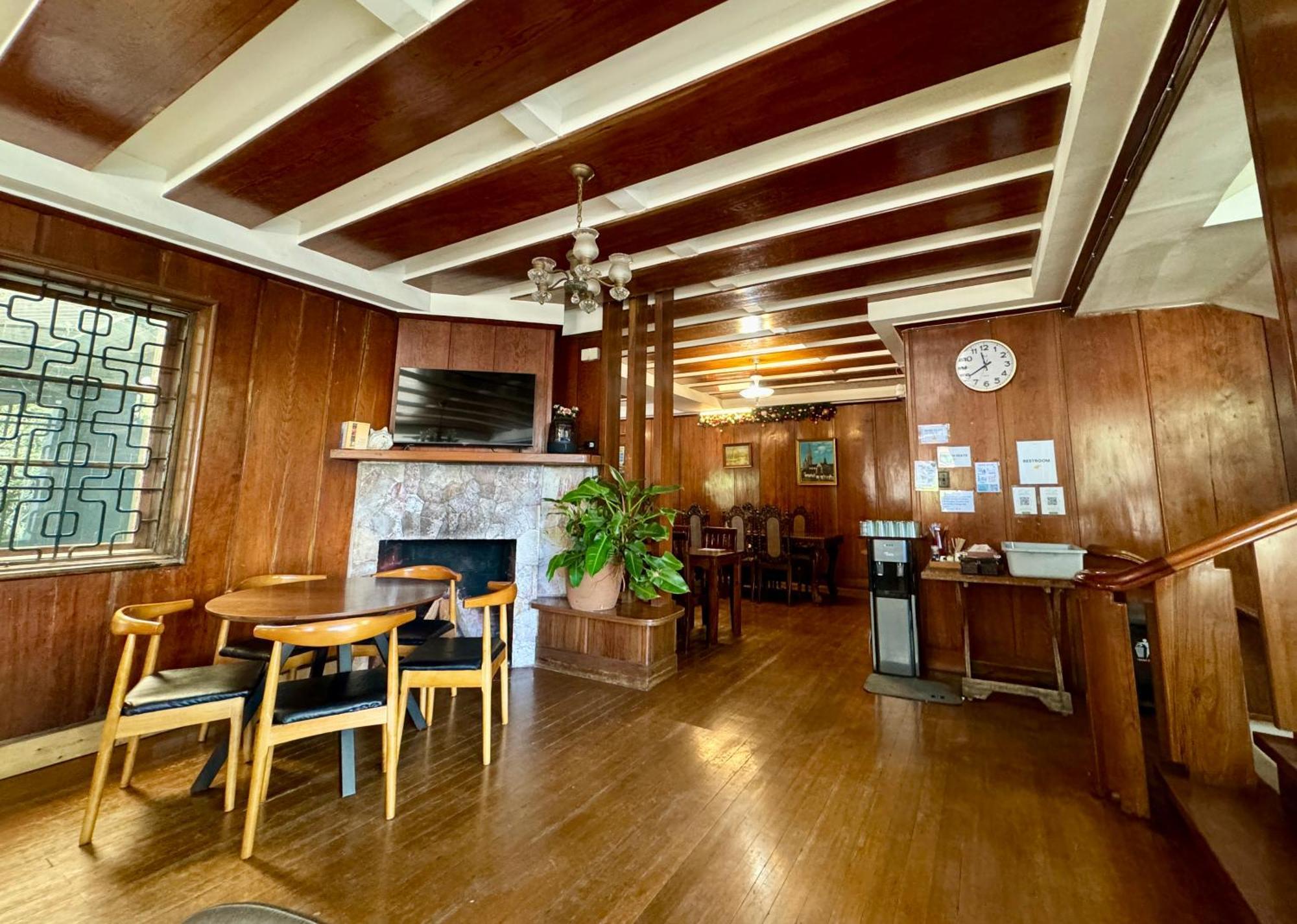 The Gather Inn Baguio - Burnham Park Baguio City Bagian luar foto