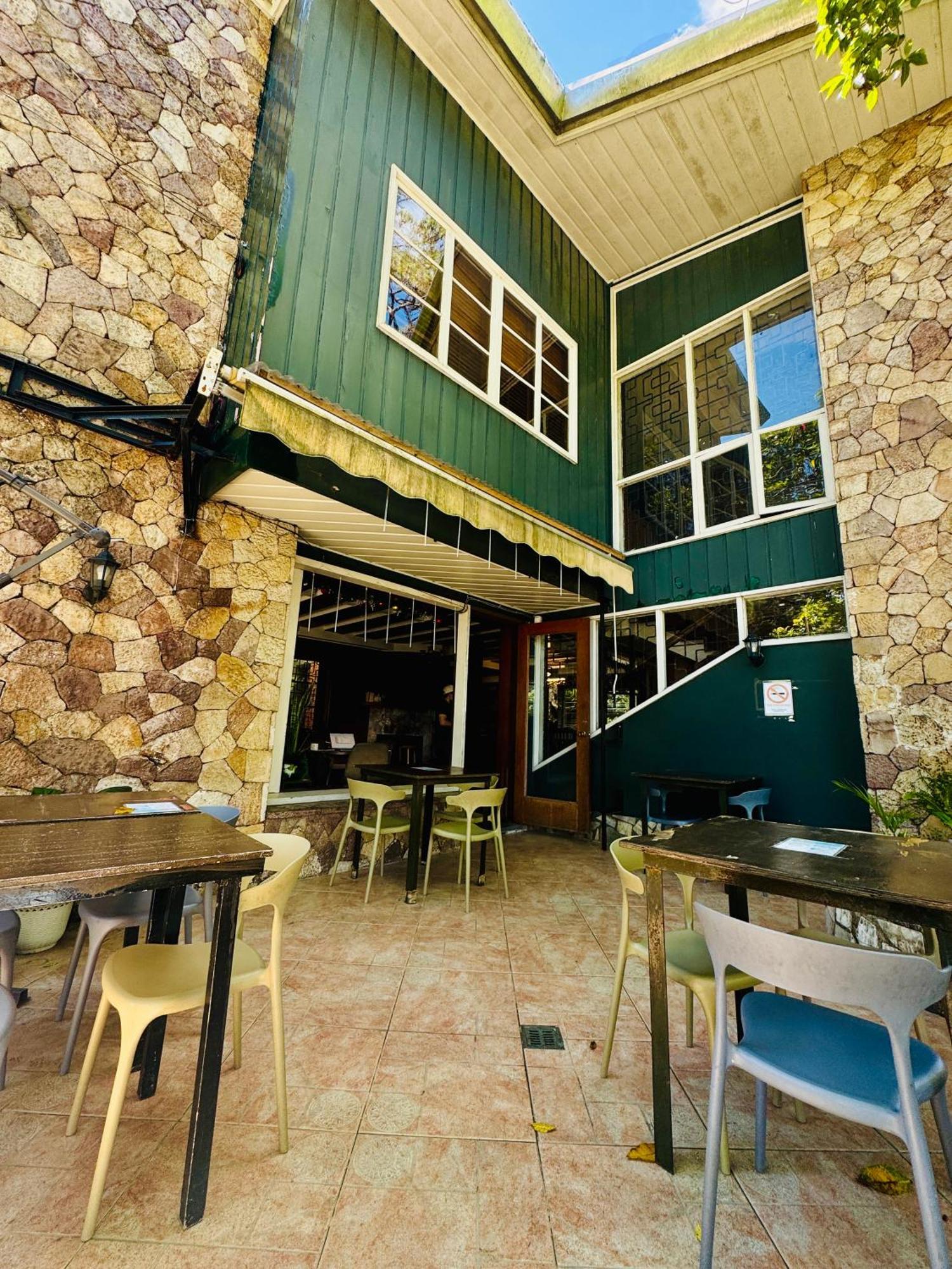 The Gather Inn Baguio - Burnham Park Baguio City Bagian luar foto