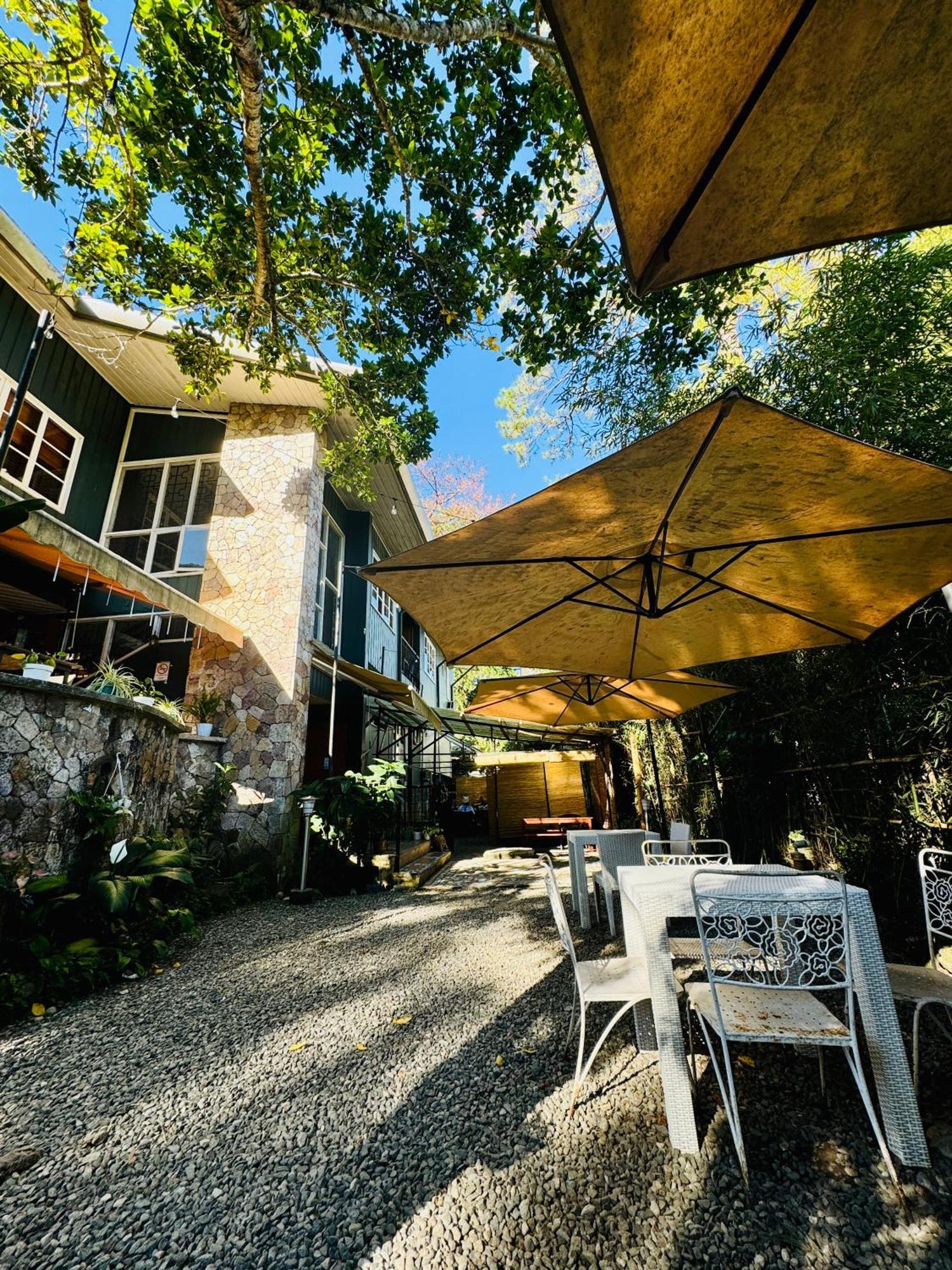 The Gather Inn Baguio - Burnham Park Baguio City Bagian luar foto